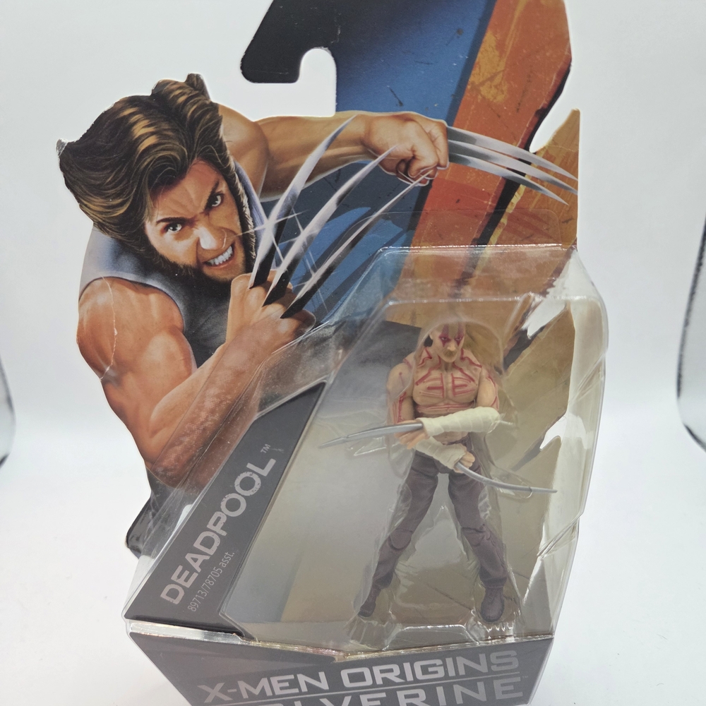 X-Men Origins Wolverine Action Figure - Black and Brown